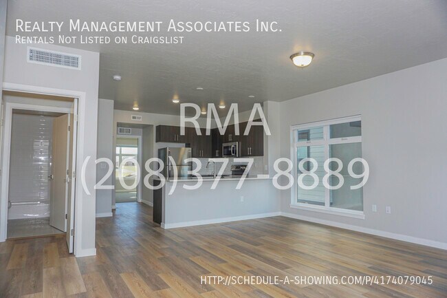 Foto del edificio - 3488 N Prospect Ln