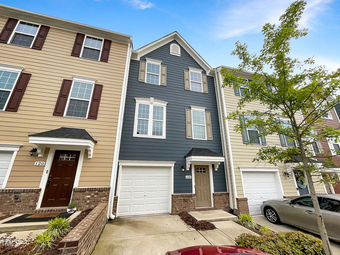 Primary Photo - Room in Townhome on Journey Pl
