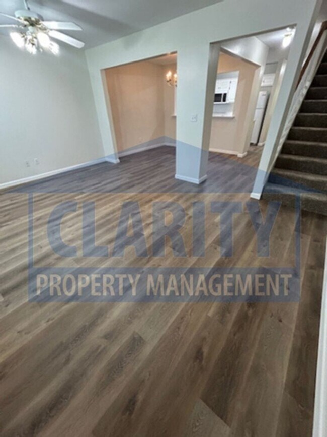 Building Photo - Three-bedroom home in Chattanooga!