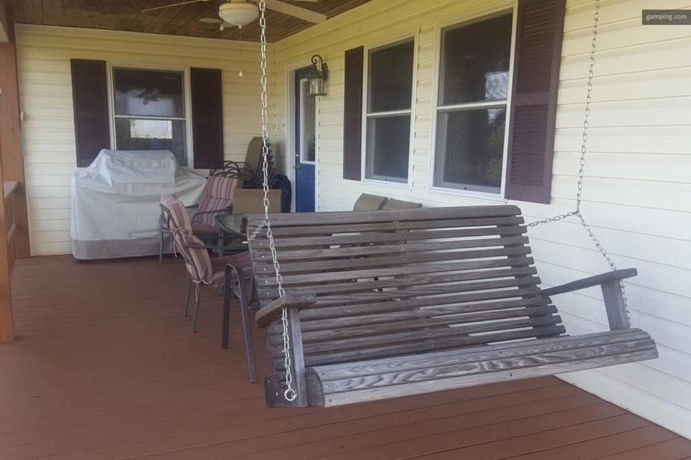 Building Photo - 3 bedroom in Phoenix AR 85051
