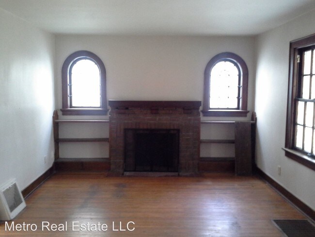 Building Photo - 4632 Lafayette St