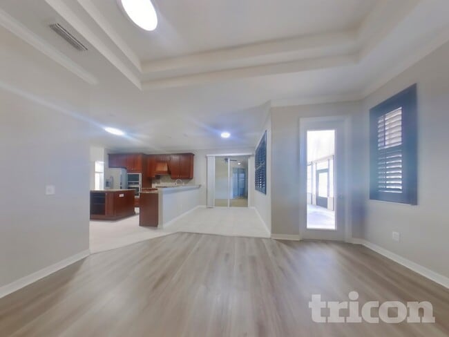 Building Photo - 6300 Falcon Lair Dr