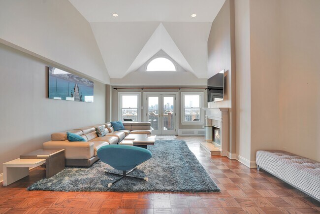 Foto del edificio - 200 Shearwater Ct W