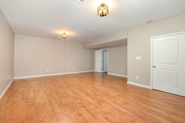 Building Photo - 22 Dougherty Dr