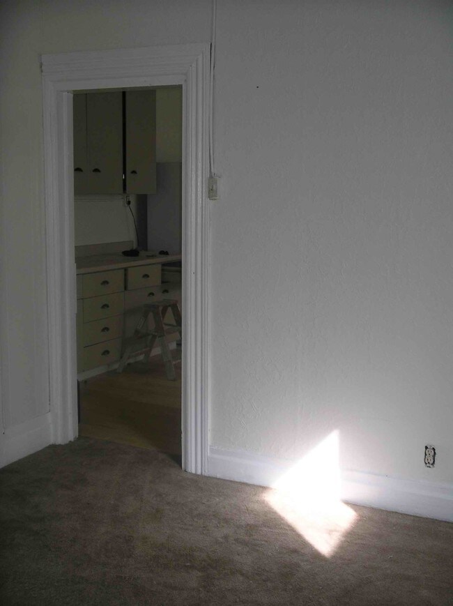 Foto del edificio - 804-806 Park St E