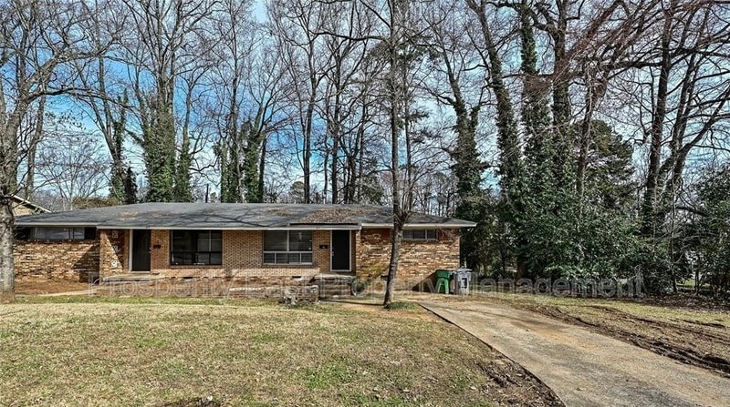 Primary Photo - 617 Camrose Dr