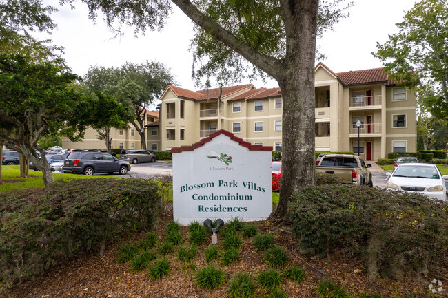 3000 Parkway Blvd Kissimmee, FL 34747 - Blossom Park Villas