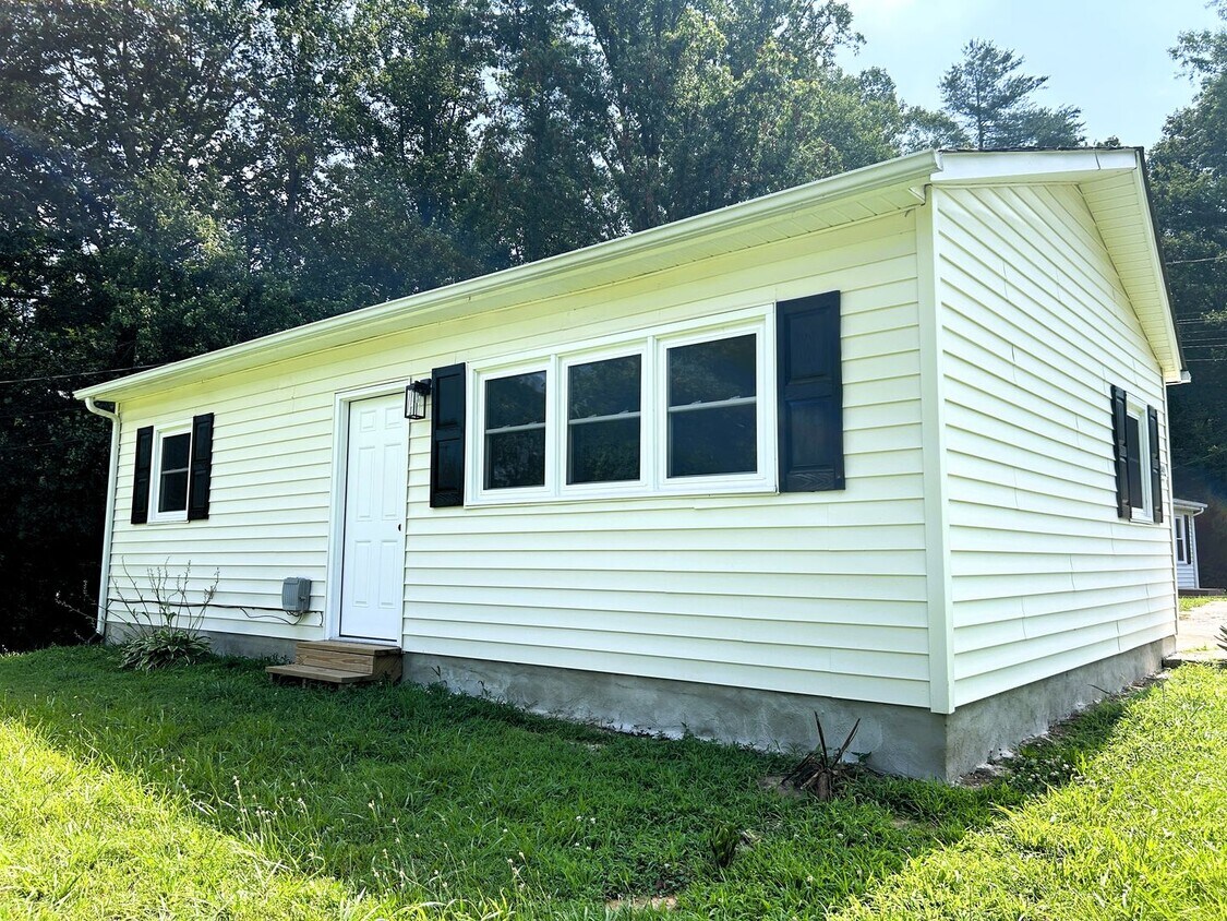 Foto principal - Cute Cottage Overlooking a Wooded Area