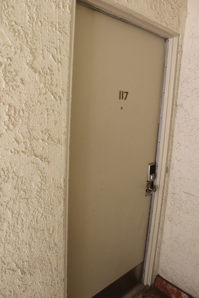 Front Door - 9005 Cynthia St
