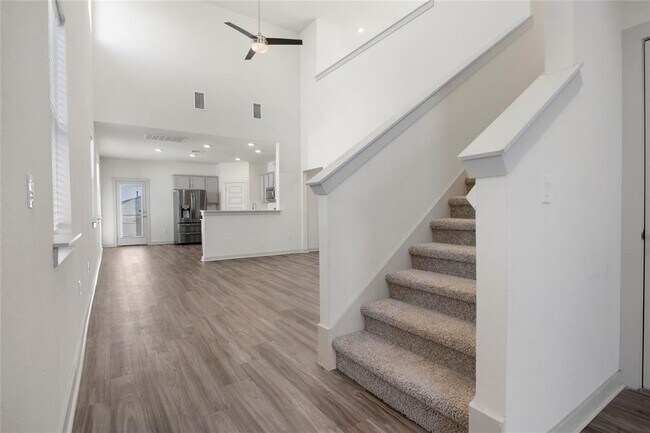 Building Photo - 8006 Linda Michelle Ln