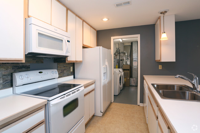 2HAB, 2BA - Brighton - Cocina - Harbour East