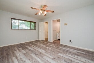 Building Photo - 11915 N Hanworth Dr