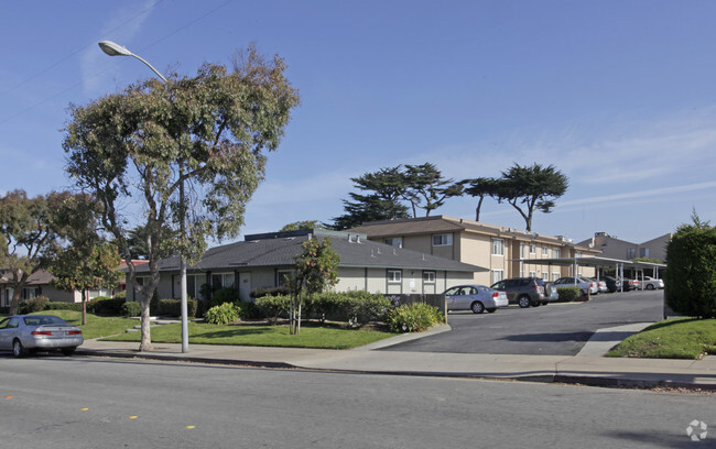 Building Photo - Marina Del Sol Apartments