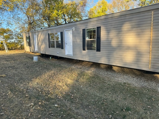 Building Photo - 414 Abens Ave