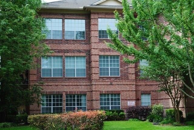 Foto del edificio - 2815 Kings Crossing Dr