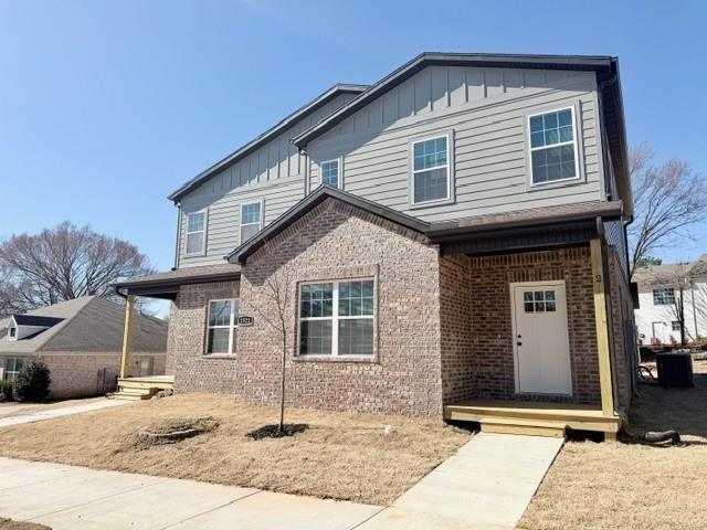 Foto del edificio - 1521 S Duncan Ave