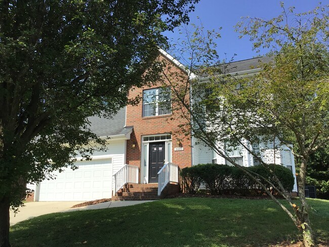 Building Photo - 3403 Bardwell Rd