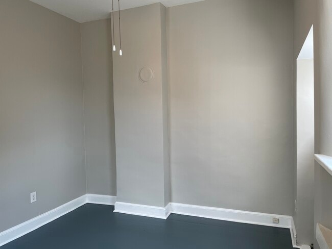 Living Room - 216 N 32nd St
