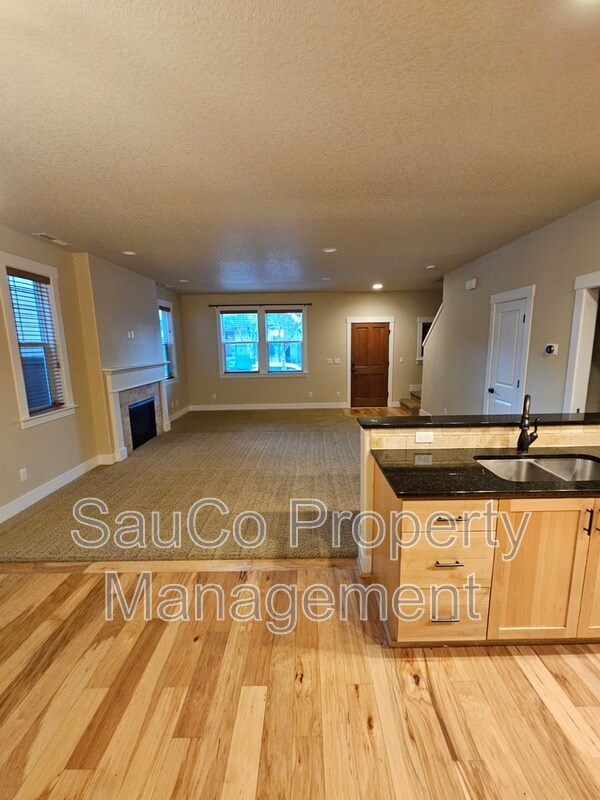 Photo - 322 SW Marsuda Terrace House