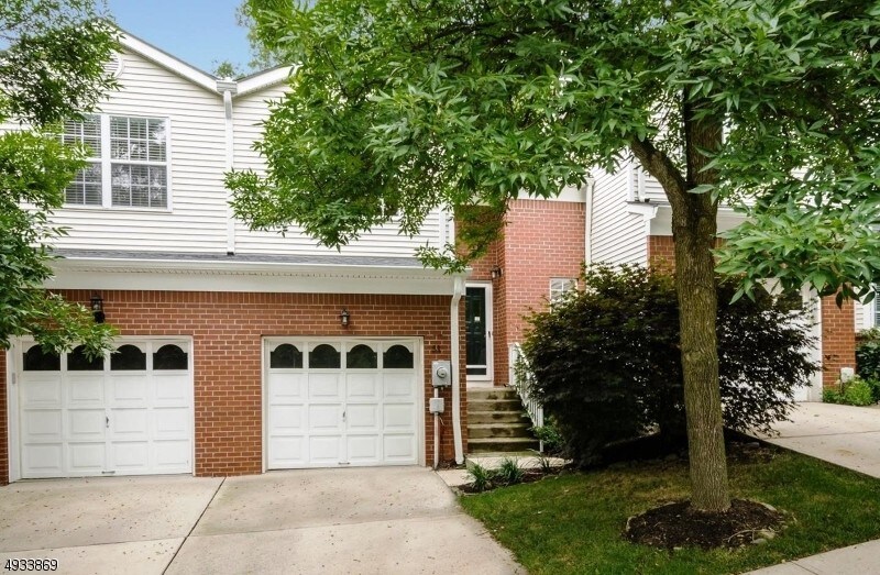 Primary Photo - 51 Garfield Way