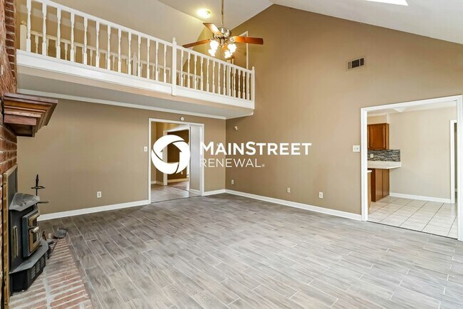 Building Photo - 4 Bedroom Pet-Friendly Home in CORDOVA, TN...