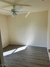 Building Photo - 1031 S Bronze Ct