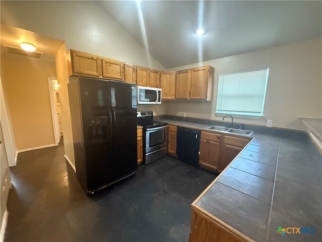 Building Photo - 41340 FM3159