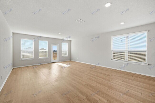 Foto del edificio - 2335 High Pln Ln