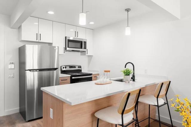 Foto del edificio - 2 bedroom in BRONX NY 10455
