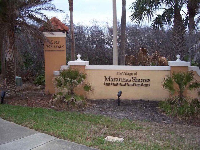Building Photo - Ground Floor 2 Bedroom Condo in Matanzaz S...