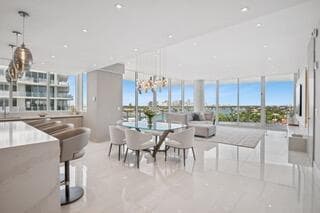 Building Photo - 2241 SE 17th St