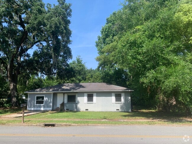 Building Photo - 2928 Reynolds St