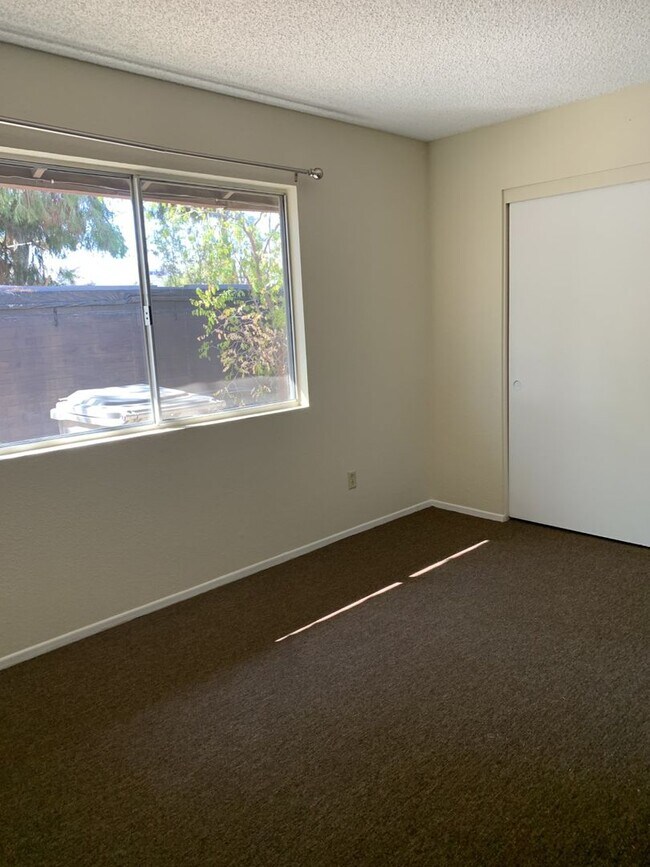 Foto del edificio - 2 bed Duplex