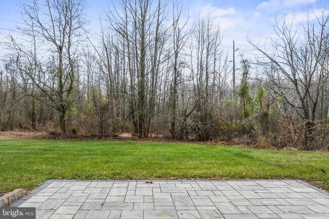 Foto del edificio - 149 Westbrook Dr