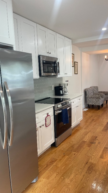 Building Photo - 16 N Main St