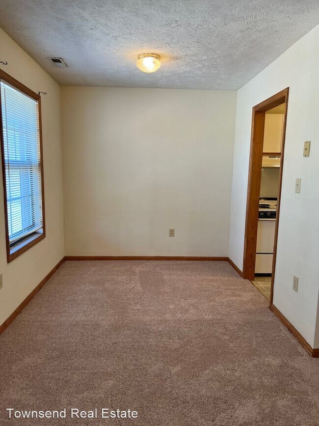Building Photo - 1 br, 1 bath House - 1401C Ireland Dr