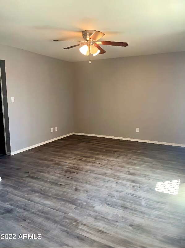 Foto del edificio - 4722 W Rose Ln