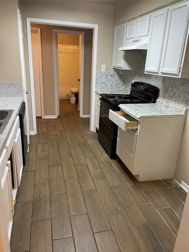 Building Photo - 12419 Sungate Ln
