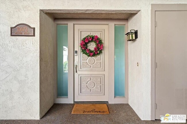 Building Photo - 35072 Mission Hills Dr