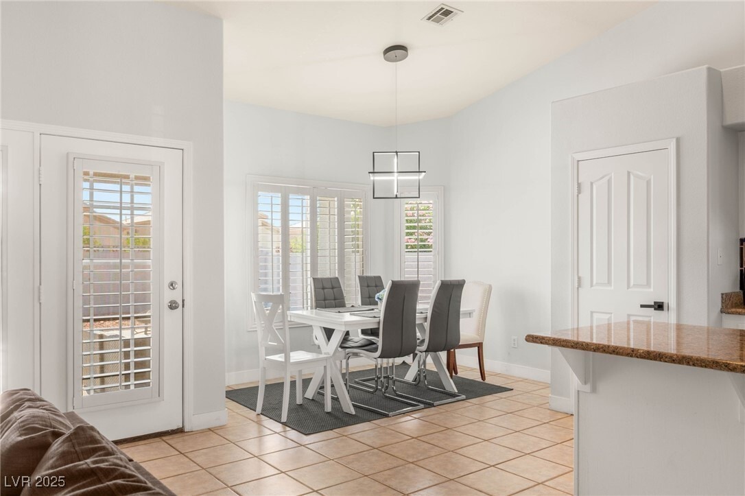 Primary Photo - 3870 Cotillion Ct