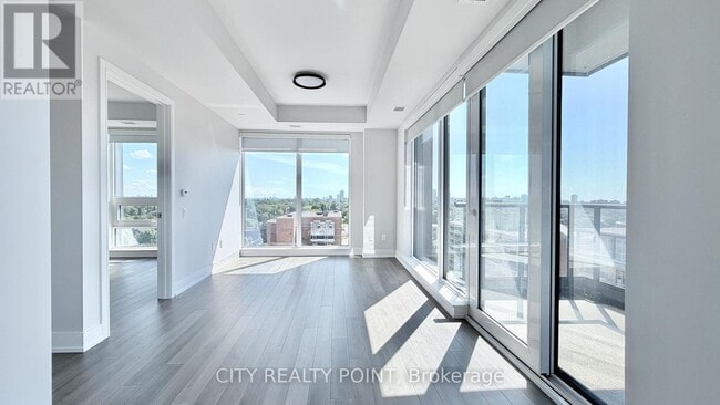 Building Photo - 2525 Bathurst St
