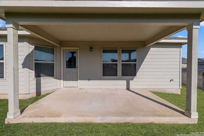 Building Photo - 7043 Diamond Vly