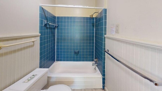 Photo - 319 Catherine St House