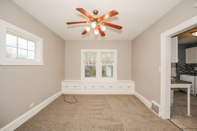 Foto del edificio - 3638 Ludgate Rd