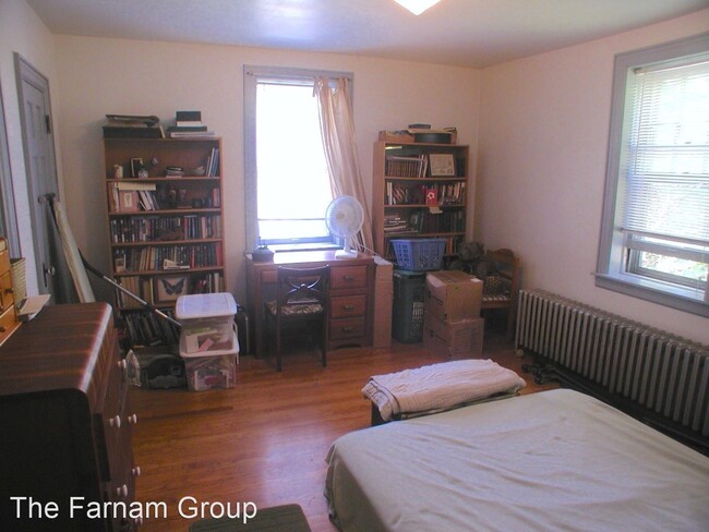 Building Photo - 102 Edgewood Ave