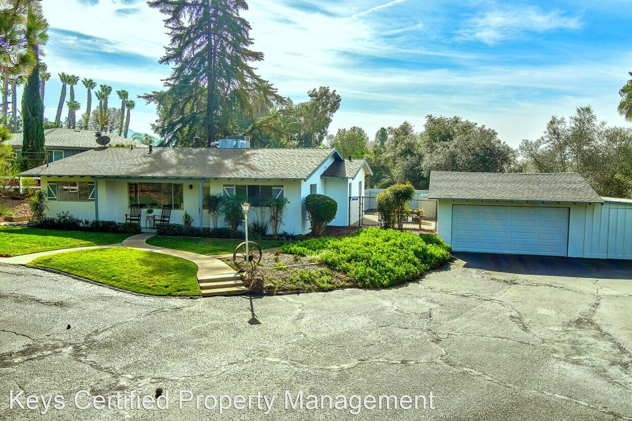 Primary Photo - 3 br, 2 bath House - 1265 Felicita Lane