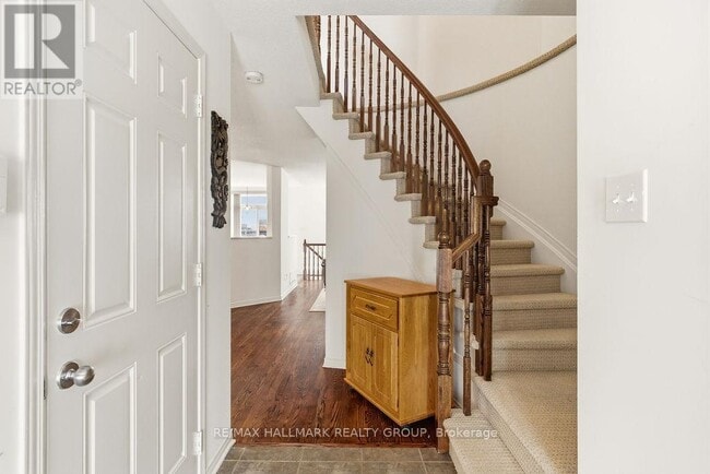 Building Photo - 79 Chesapeake Crescent