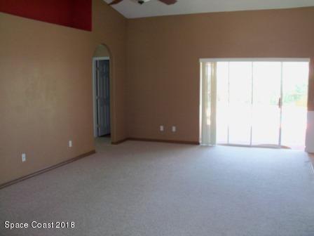 Foto del edificio - 860 Spring Oak Dr