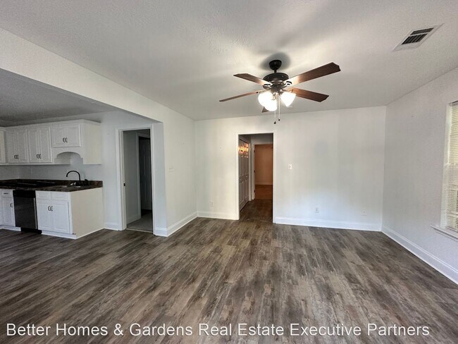 Building Photo - 2 br, 2 bath House - 112 George Street