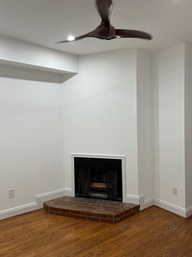 Foto del edificio - 1423 K St SE